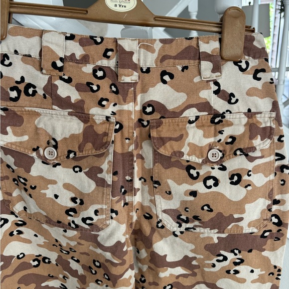 TWIK ladies cargo pants, like new. - Picture 3 of 6